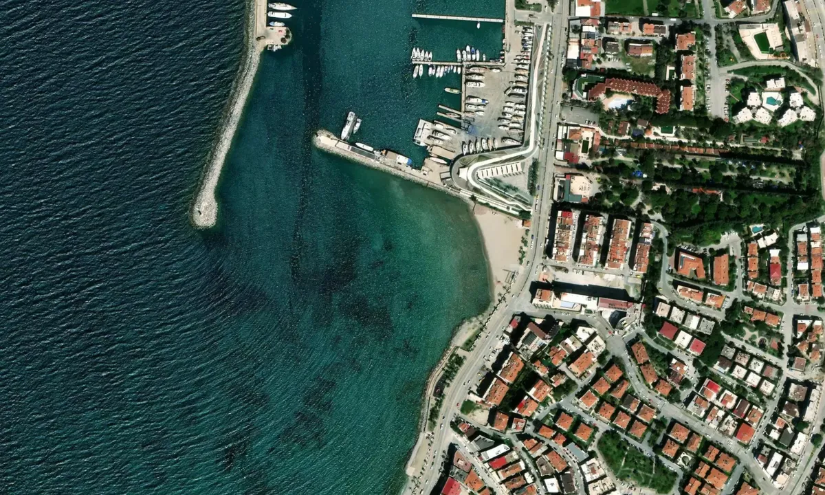Flyfoto av Kusadasi Sahil