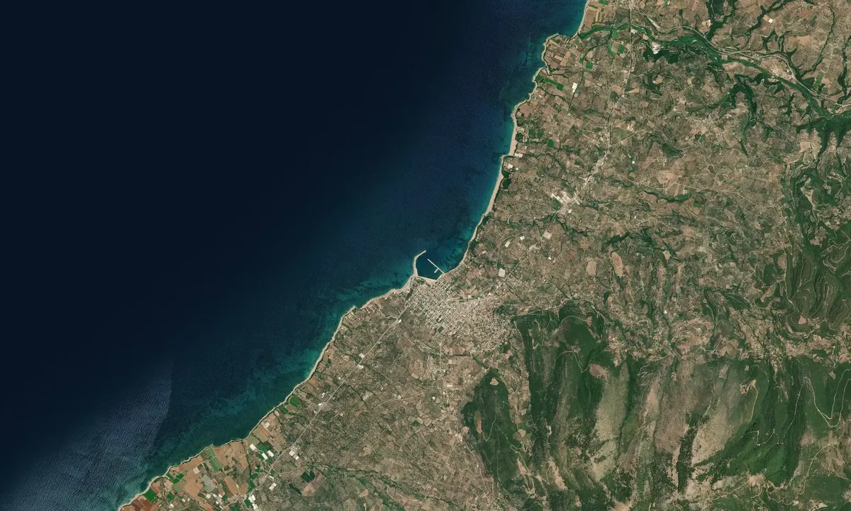 Flyfoto av Kyparissia Marina