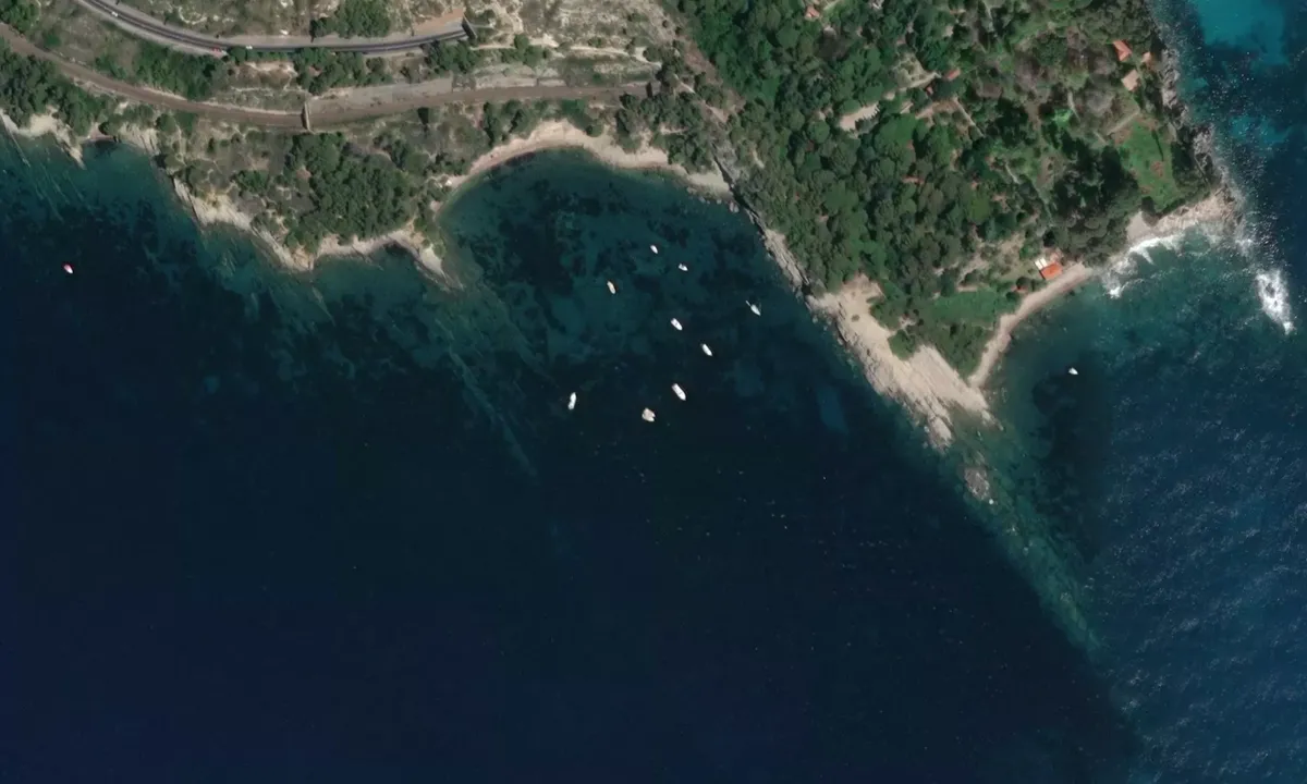 Flyfoto av La Nave