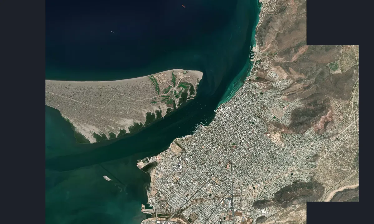 Flyfoto av La Paz Harbor