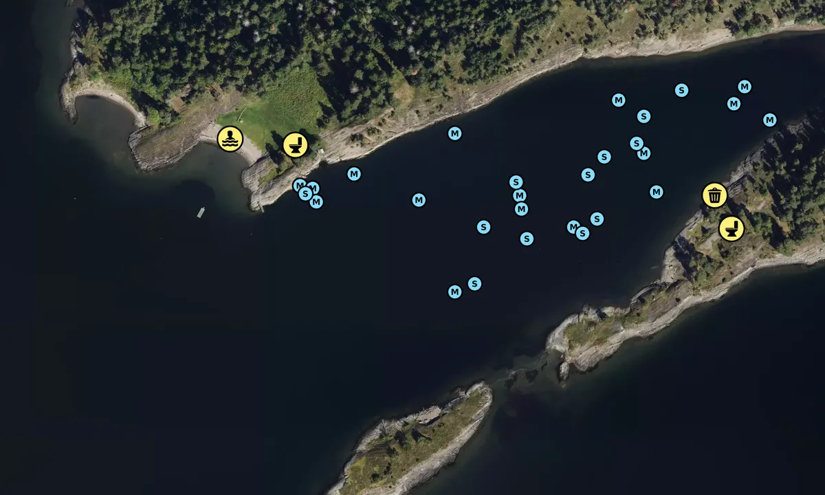 Satelite image of Labukta / Borøya