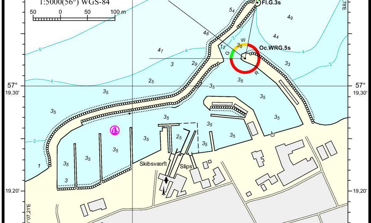 Læsø Østerby Havn: {"base": "da", "no": "St\u00f8rste skip som kan beseile havnen: Lengde 50 m, bredde 12 m og dybgang 3,5 m.", "se": "<b>St\u00f6rsta fartyg</b> som kan segla i hamnen: L\u00e4ngd 50 m, bredd 12 m och djupg\u00e5ende 3,5 m.", "en": "Largest ships that can navigate the harbor: Length 50 m, width 12 m, and draft 3.5 m.", "da": "St\u00f8rste skibe\r\nder kan besejle havnen: L\u00e6ngde 50 m, bredde 12 m og dybgang 3,5 m.", "fr": "Les plus grands navires qui peuvent naviguer dans le port : longueur 50 m, largeur 12 m et tirant d'eau de 3,5 m.", "de": "Gr\u00f6\u00dfte Schiffe, die den Hafen befahren k\u00f6nnen: L\u00e4nge 50 m, Breite 12 m und Tiefgang 3,5 m.", "es": "Los barcos m\u00e1s grandes<br>que pueden navegar por el puerto: Longitud 50 m, ancho 12 m y calado 3,5 m.", "it": "Le navi pi\u00f9 grandi<br>che possono navigare nel porto: Lunghezza 50 m, larghezza 12 m e pescaggio 3,5 m.", "pt": "Maiores navios<br>que podem navegar no porto: Comprimento 50 m, largura 12 m e calado 3,5 m.", "nl": "Grootste schepen<br>die de haven kunnen bevaren: Lengte 50 m, breedte 12 m en diepgang 3,5 m.", "pl": "Najwi\u0119ksze statki, kt\u00f3re mog\u0105 wp\u0142yn\u0105\u0107 do portu: D\u0142ugo\u015b\u0107 50 m, szeroko\u015b\u0107 12 m i zanurzenie 3,5 m.", "uk": "\u041d\u0430\u0439\u0431\u0456\u043b\u044c\u0448\u0456 \u043a\u043e\u0440\u0430\u0431\u043b\u0456, \u044f\u043a\u0456 \u043c\u043e\u0436\u0443\u0442\u044c \u0437\u0430\u0445\u043e\u0434\u0438\u0442\u0438 \u0432 \u043f\u043e\u0440\u0442: \u0414\u043e\u0432\u0436\u0438\u043d\u0430 50 \u043c, \u0448\u0438\u0440\u0438\u043d\u0430 12 \u043c, \u043e\u0441\u0456\u0434\u0430\u043d\u043d\u044f 3,5 \u043c.", "ro": "Cele mai mari nave care pot naviga \u00een port: Lungime 50 m, l\u0103\u021bime 12 m \u0219i pescaj 3,5 m.", "tr": "En b\u00fcy\u00fck gemiler<br> limana sefer yapabilir: Uzunluk 50 m, geni\u015flik 12 m ve su \u00e7ekimi 3,5 m.", "el": "\u03a4\u03b1 \u03bc\u03b5\u03b3\u03b1\u03bb\u03cd\u03c4\u03b5\u03c1\u03b1 \u03c0\u03bb\u03bf\u03af\u03b1 \u03c0\u03bf\u03c5 \u03bc\u03c0\u03bf\u03c1\u03bf\u03cd\u03bd \u03bd\u03b1 \u03c0\u03bb\u03b5\u03cd\u03c3\u03bf\u03c5\u03bd \u03c4\u03bf \u03bb\u03b9\u03bc\u03ac\u03bd\u03b9: \u039c\u03ae\u03ba\u03bf\u03c2 50 \u03bc, \u03c0\u03bb\u03ac\u03c4\u03bf\u03c2 12 \u03bc \u03ba\u03b1\u03b9 \u03b2\u03cd\u03b8\u03b9\u03c3\u03bc\u03b1 3,5 \u03bc.", "cs": "Nejv\u011bt\u0161\u00ed lod\u011b, kter\u00e9 mohou vplout do p\u0159\u00edstavu: D\u00e9lka 50 m, \u0161\u00ed\u0159ka 12 m a ponor 3,5 m.", "hu": "Legnagyobb haj\u00f3k, amelyek be tudnak haj\u00f3zni a kik\u00f6t\u0151be: 50 m hossz\u00fas\u00e1g, 12 m sz\u00e9less\u00e9g \u00e9s 3,5 m mer\u00fcl\u00e9s.", "fi": "Suurimmat satamaan p\u00e4\u00e4sev\u00e4t alukset: Pituus 50 m, leveys 12 m ja syv\u00e4ys 3,5 m.", "bg": "\u041d\u0430\u0439-\u0433\u043e\u043b\u0435\u043c\u0438\u0442\u0435 \u043a\u043e\u0440\u0430\u0431\u0438, \u043a\u043e\u0438\u0442\u043e \u043c\u043e\u0433\u0430\u0442 \u0434\u0430 \u043f\u043b\u0430\u0432\u0430\u0442 \u0432 \u043f\u0440\u0438\u0441\u0442\u0430\u043d\u0438\u0449\u0435\u0442\u043e: \u0414\u044a\u043b\u0436\u0438\u043d\u0430 50 \u043c, \u0448\u0438\u0440\u0438\u043d\u0430 12 \u043c \u0438 \u0433\u0430\u0437\u0435\u043d\u0435 3,5 \u043c.", "sr": "Najve\u0107i brodovi koji mogu uploviti u luku: Du\u017eina 50 m, \u0161irina 12 m i gaz 3,5 m.", "et": "Suurimad laevad, mis sadamat v\u00f5ivad k\u00fclastada: Pikkus 50 m, laius 12 m ja s\u00fcvis 3,5 m.", "lv": "Liel\u0101kie ku\u0123i, kas var ku\u0123ot ost\u0101: garums 50 m, platums 12 m un iegrime 3,5 m.", "lt": "Did\u017eiausi laivai, kurie gali \u012fplaukti \u012f uost\u0105: ilgis 50 m, plotis 12 m ir grimzl\u0117 3,5 m."}