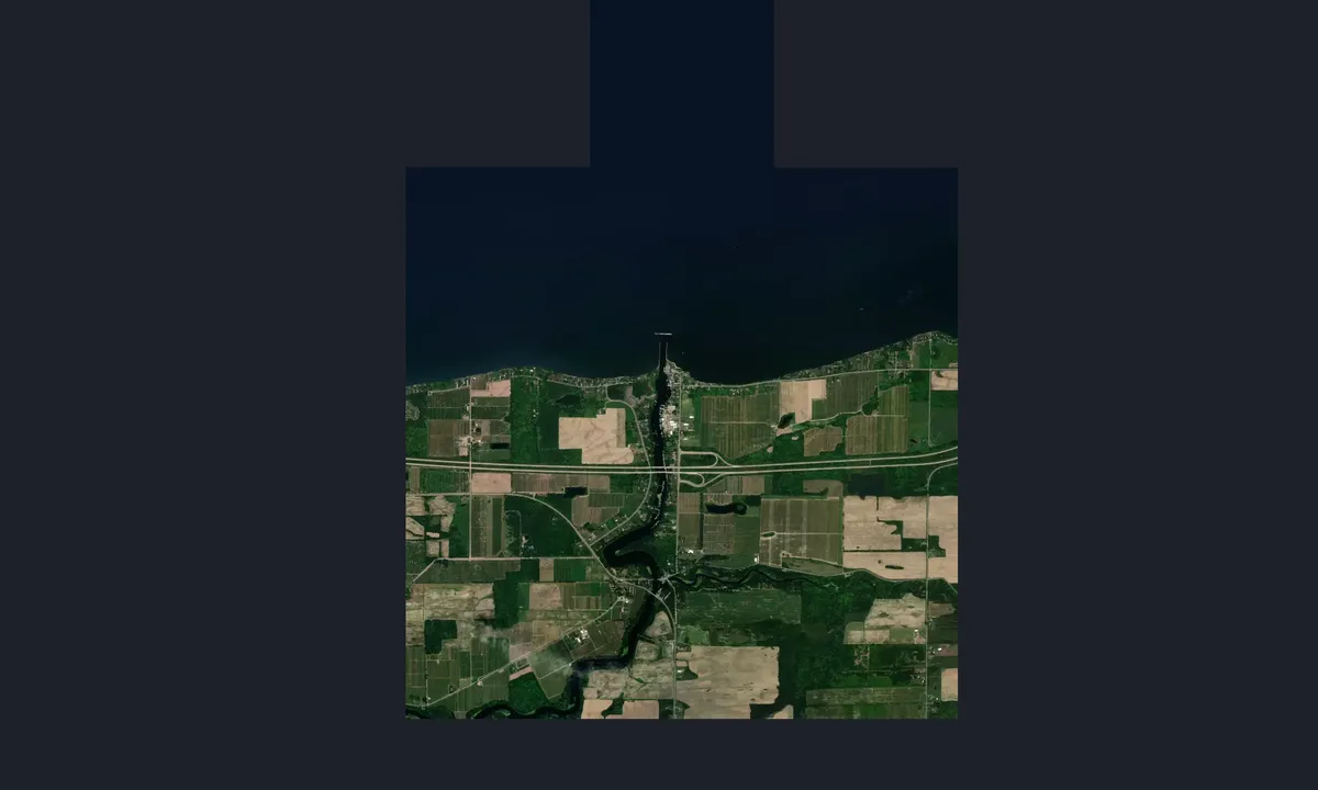 Flyfoto av Lake Breeze Marina