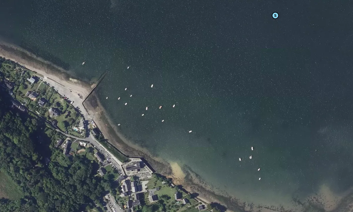 Satelite image of Landévennec