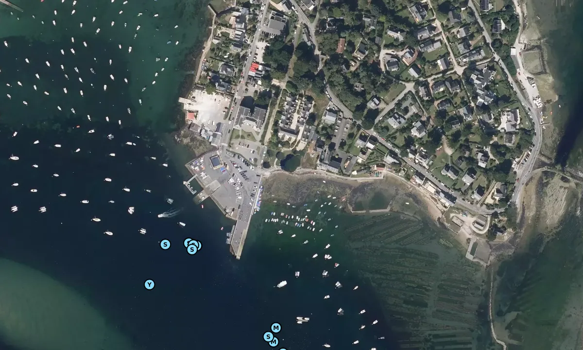 Satelite image of Larmor Baden