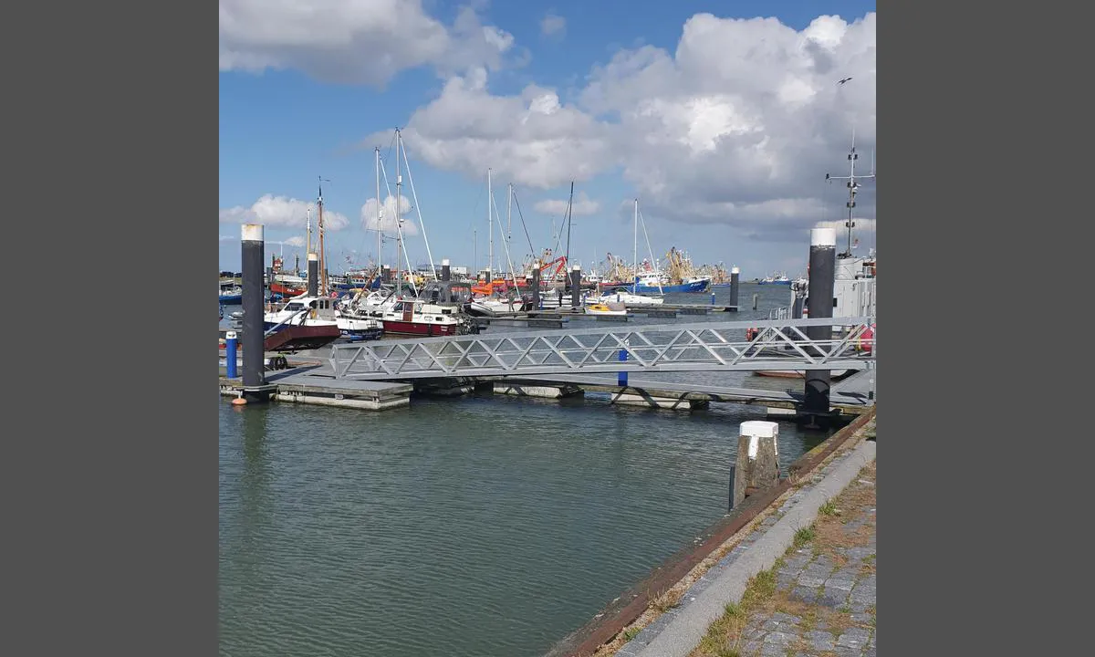 Lauwersoog Waddenhaven (Aussenhafen)