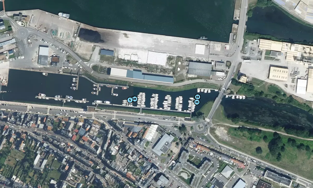 Satelite image of Le Treport Marina