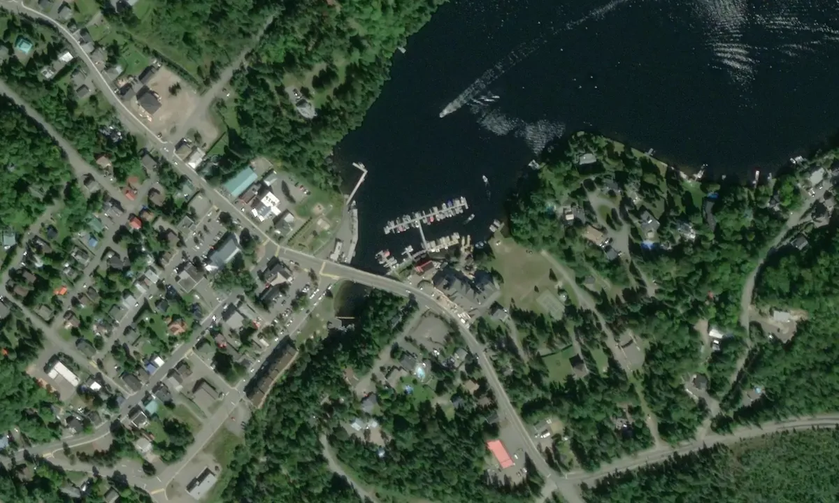 Flyfoto av Le Viking Resort & Marina