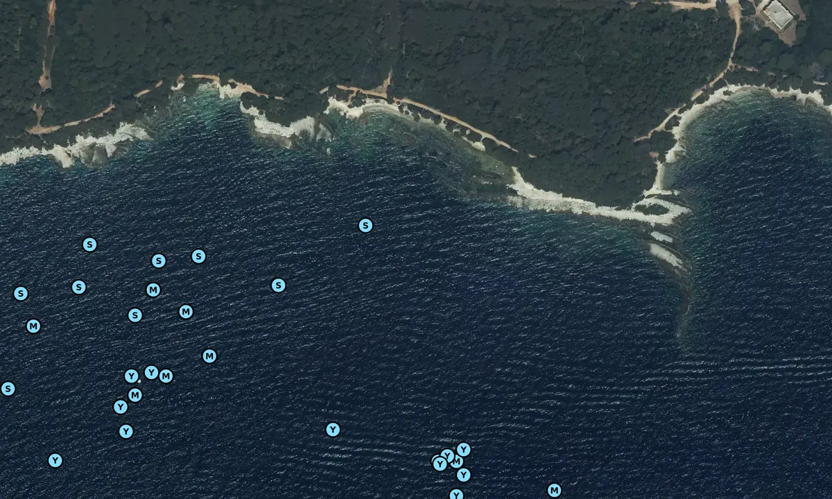 Satelite image of Les pierres hautes