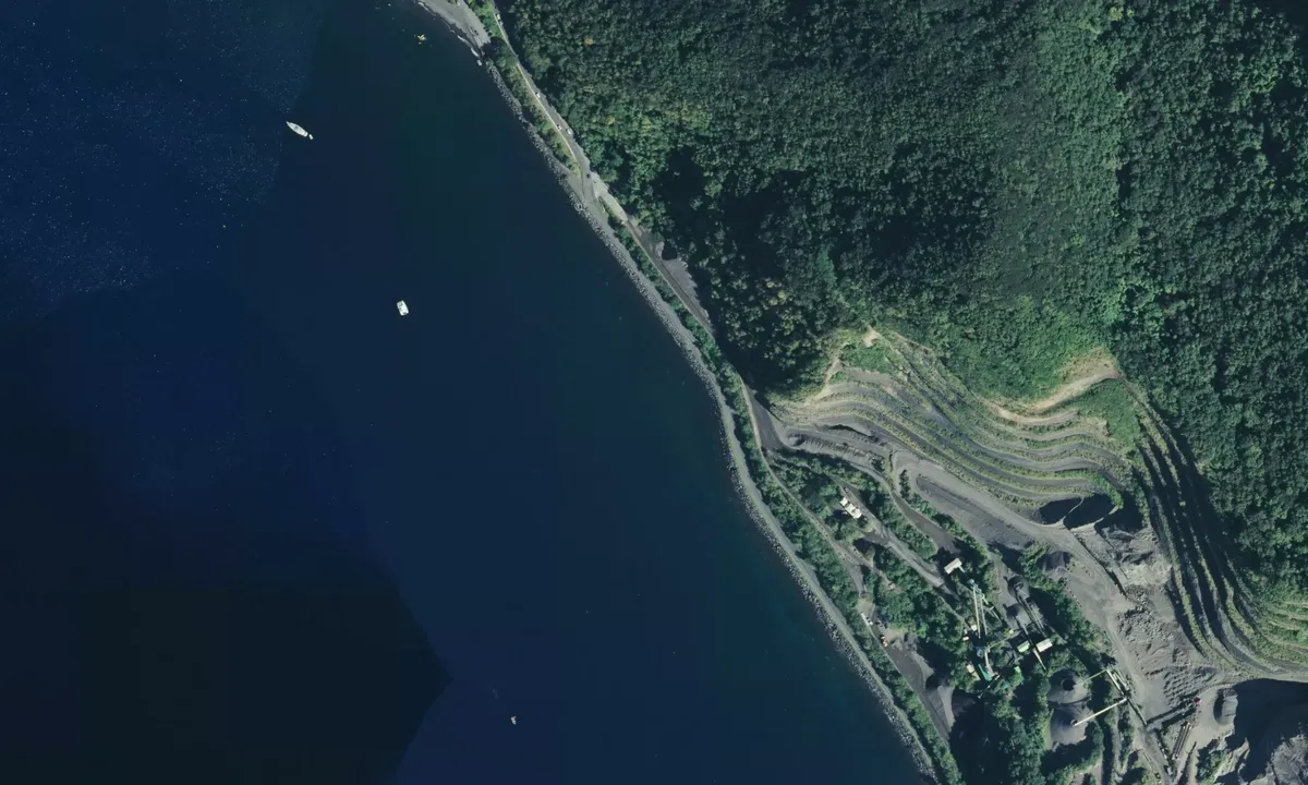 Flyfoto av Les Roches Noire Pointe