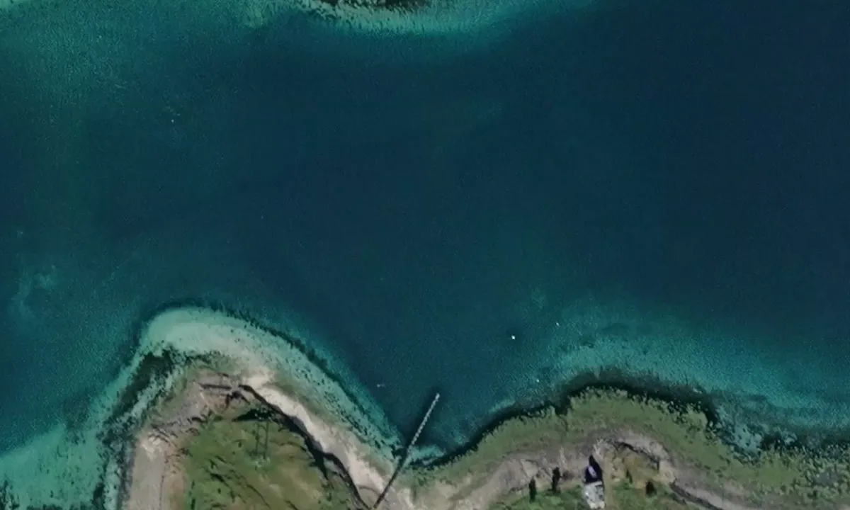 Satelite image of Lille Follesoya