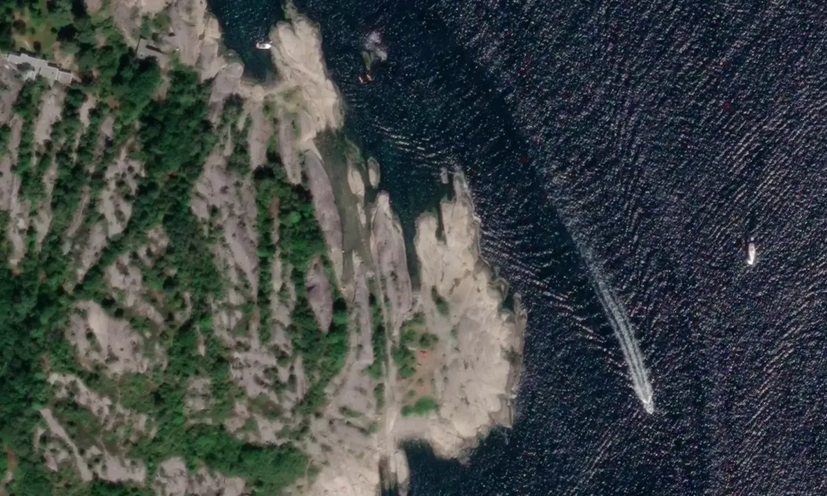 Satelite image of Lilleskagen - Hvasser