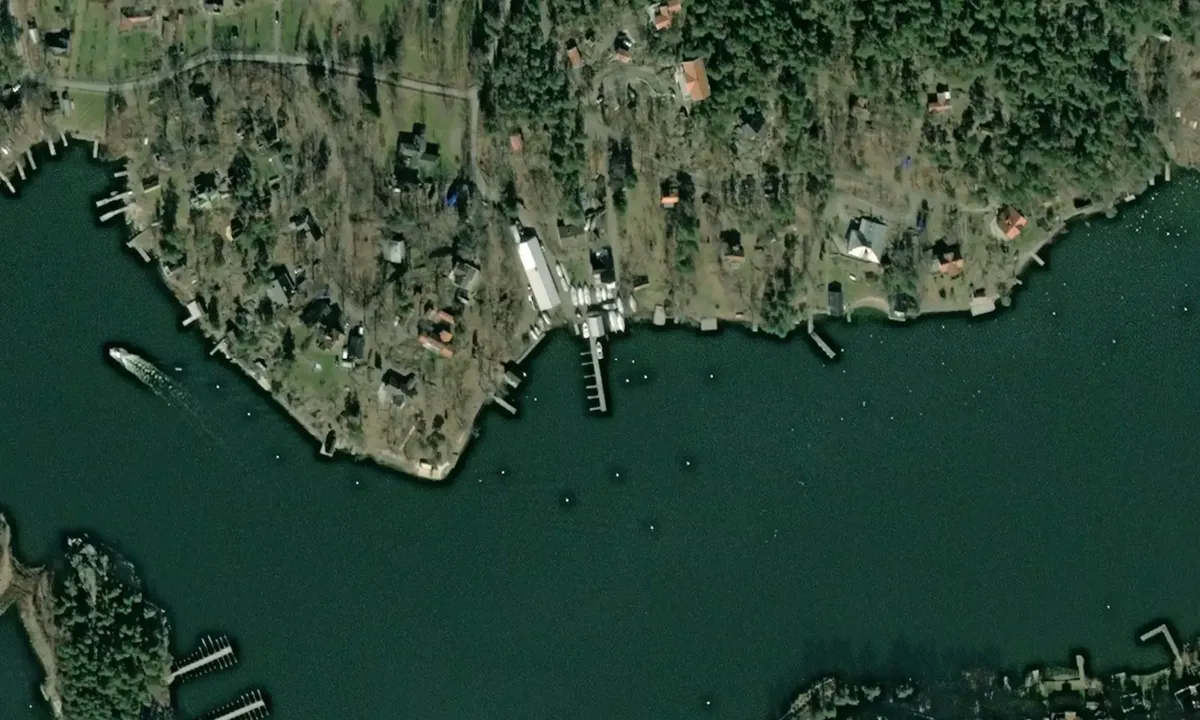 Flyfoto av Linanäs Gästhamn