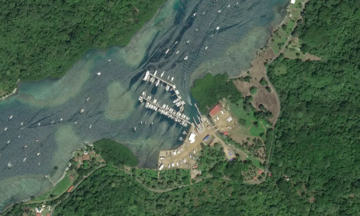 Flyfoto av Linton Bay Marina 1