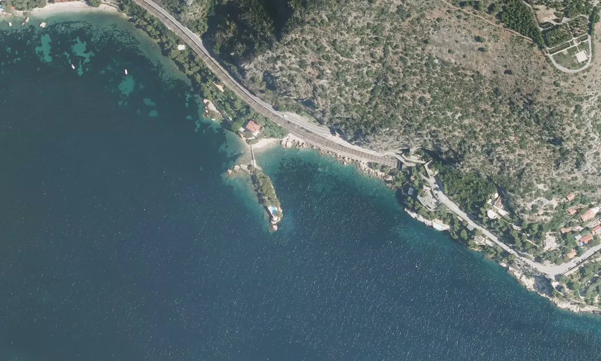Flyfoto av L'isoletta