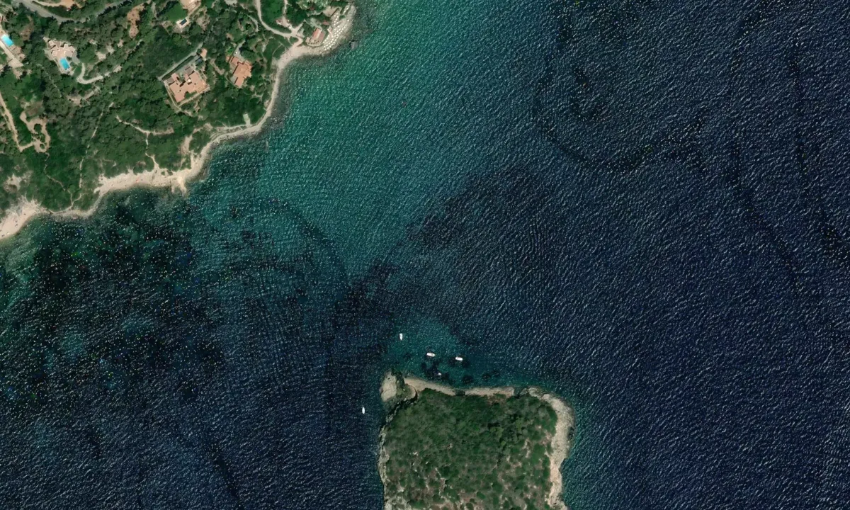 Flyfoto av L'isolotto di Porto Ercole