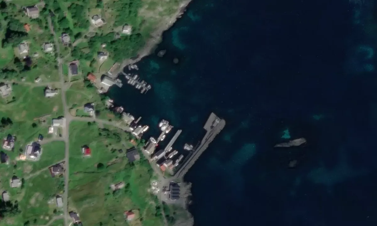 Flyfoto av Litlekalsøy