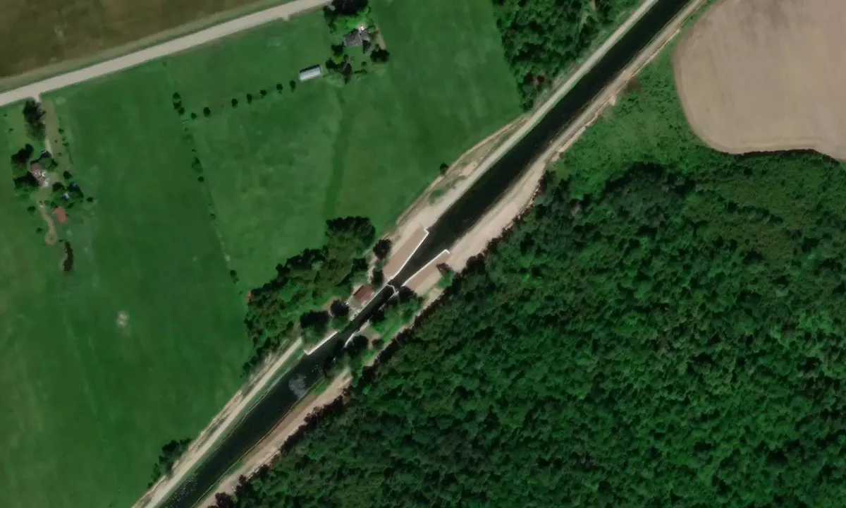 Satelite image of Lock 39 Portage Parks Canada