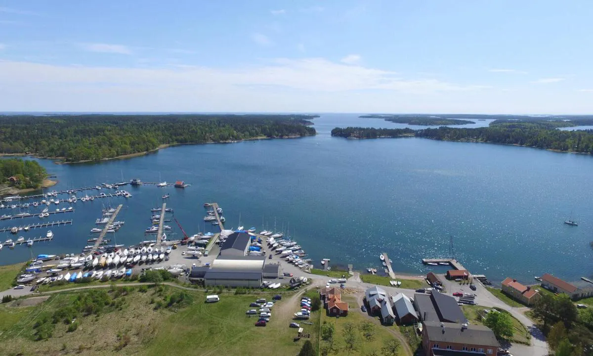Loftahammars Varv och Marina