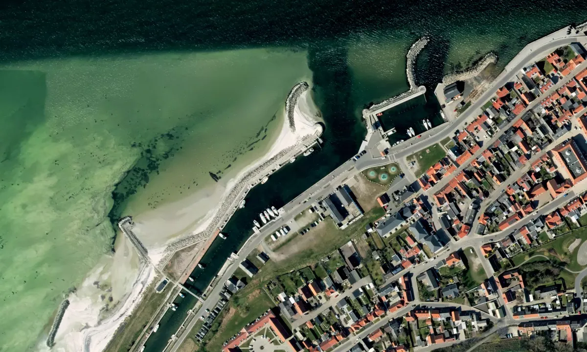 Flyfoto av Løgstør Kanalhavn