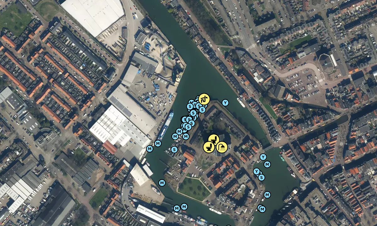 Satelite image of Maassluis stadshaven