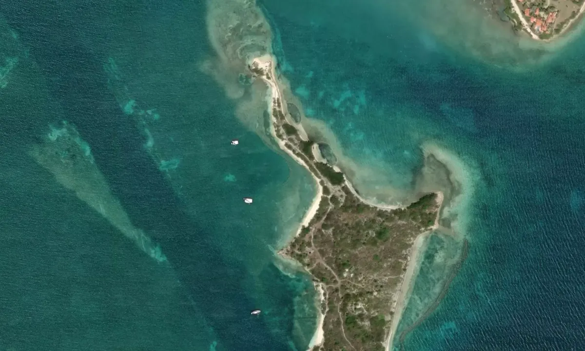 Flyfoto av Maiden Island