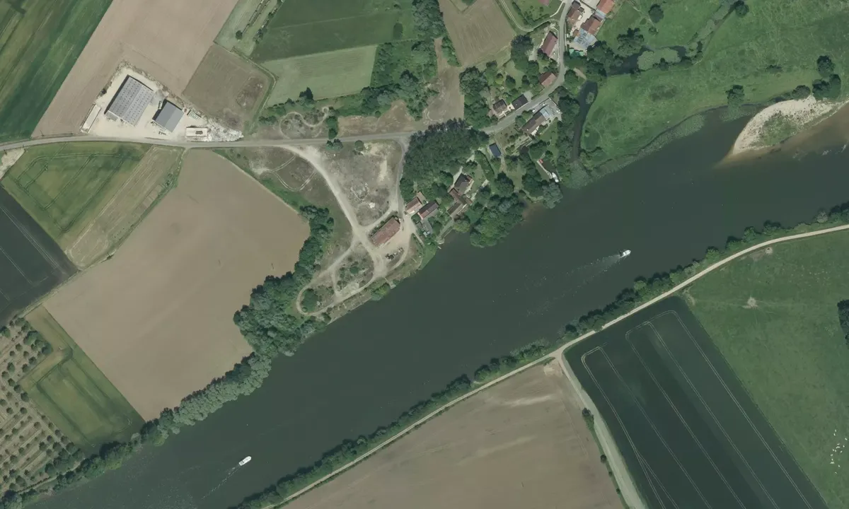 Flyfoto av Mailly-le-Port