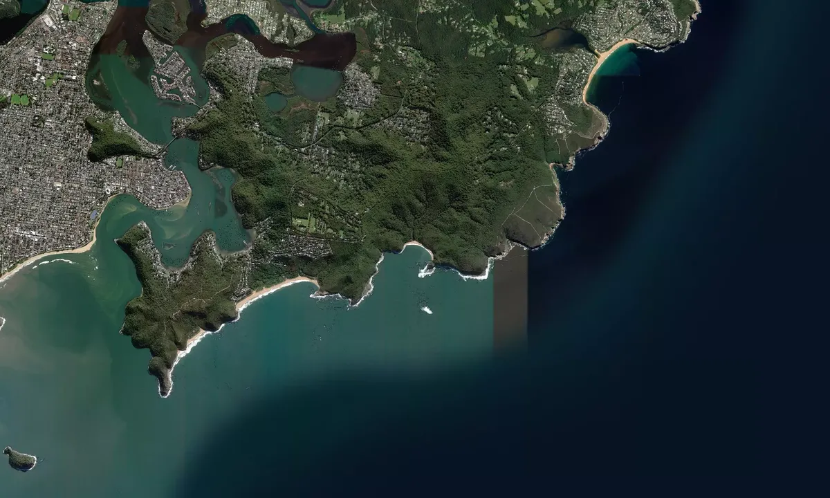 Flyfoto av Maitland Bay