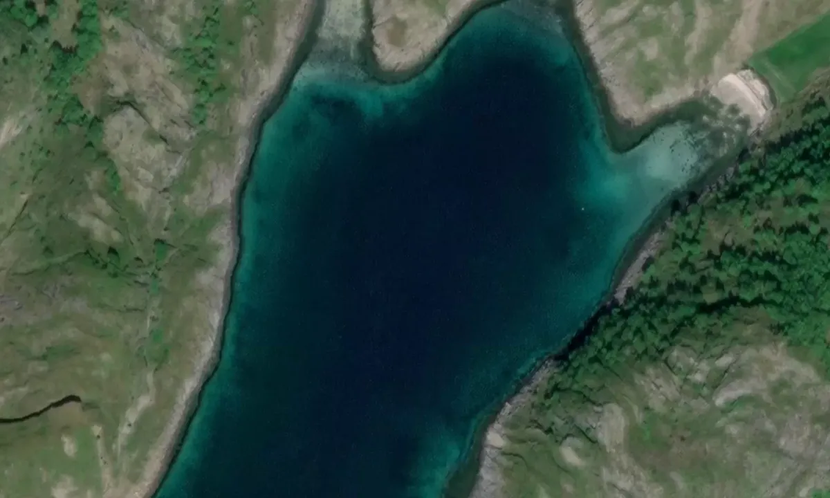 Satelite image of Måløya