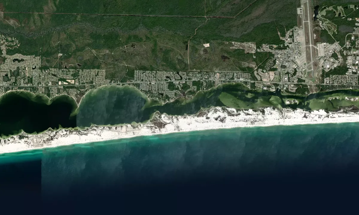 Flyfoto av Manatee Point