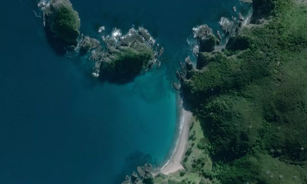 Flyfoto av Mangahawea Bay