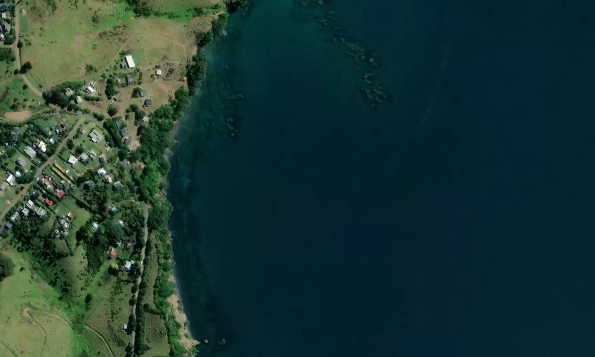 Flyfoto av Maori Garden Bay