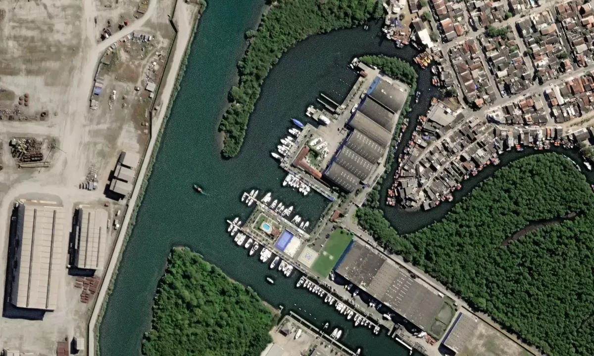 Satelite image of Marina Asturias