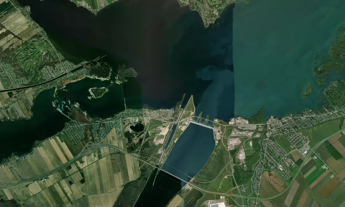 Flyfoto av Marina de Melocheville