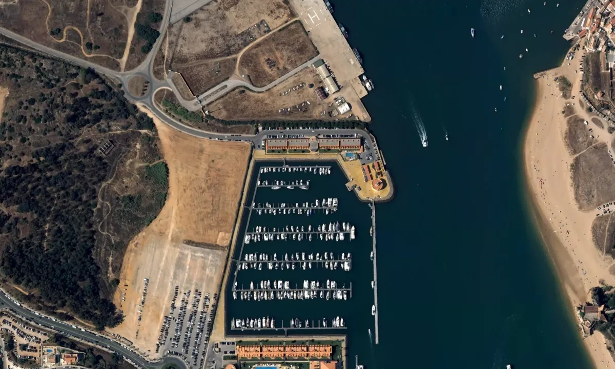 Flyfoto av Marina de Portimão