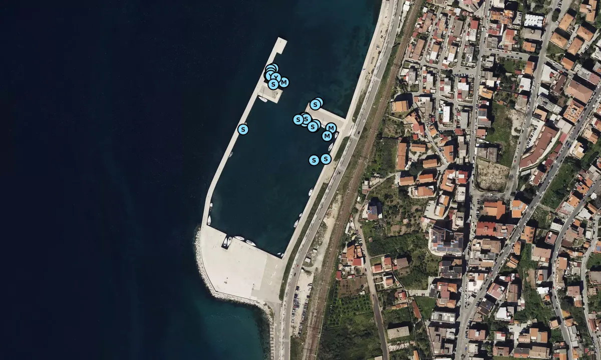 Satelite image of Marina dello Stretto