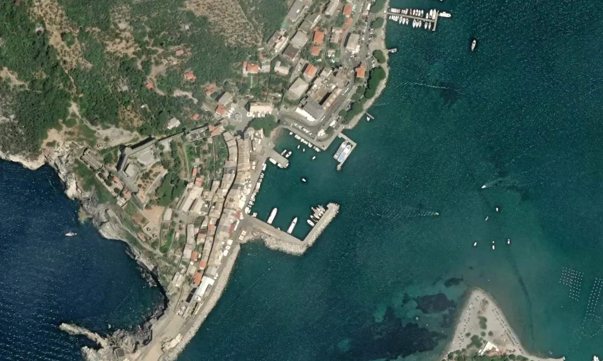 Flyfoto av Marina di Porto Venere