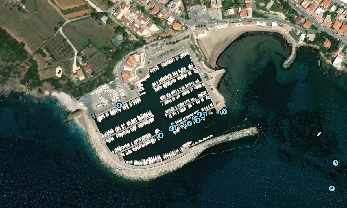 Satelite image of Marina di Salivoli 1