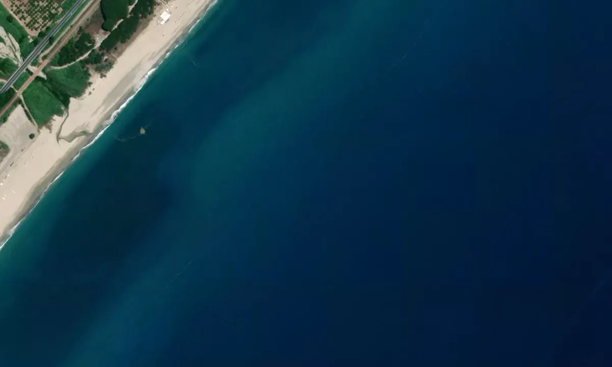 Flyfoto av Marina di San Llario