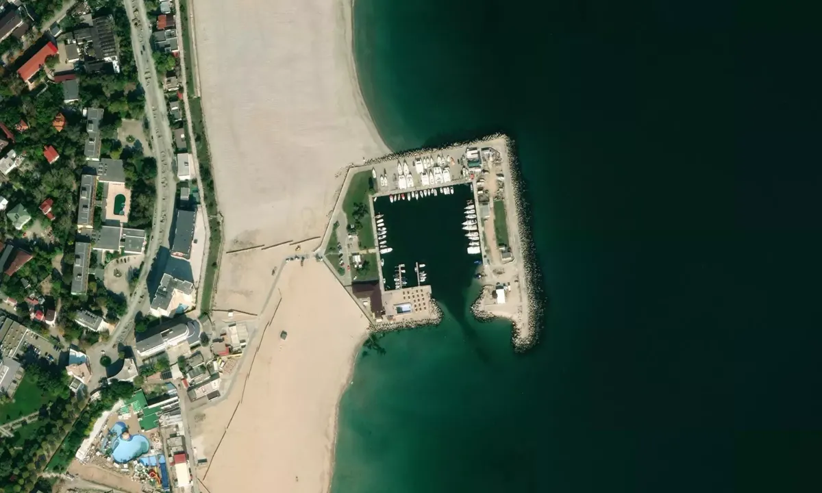 Flyfoto av Marina Eforie