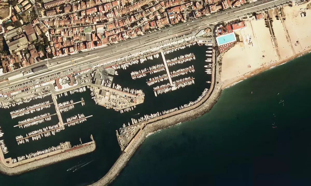Flyfoto av Marina Estrella