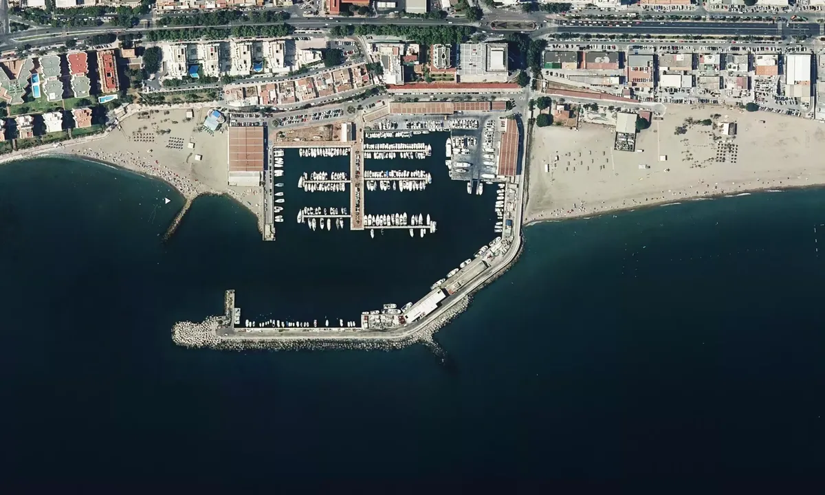 Flyfoto av Marina la Bajadilla