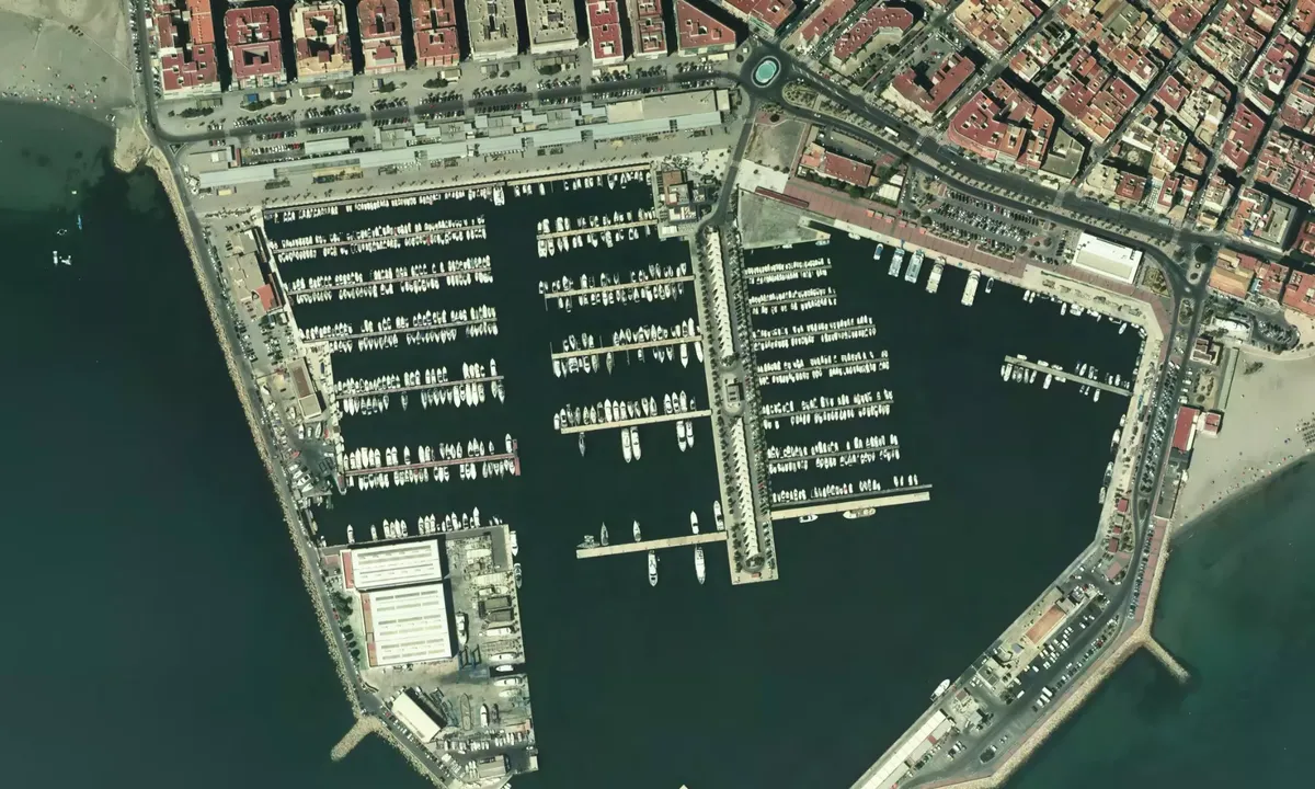 Flyfoto av Marina Miramar
