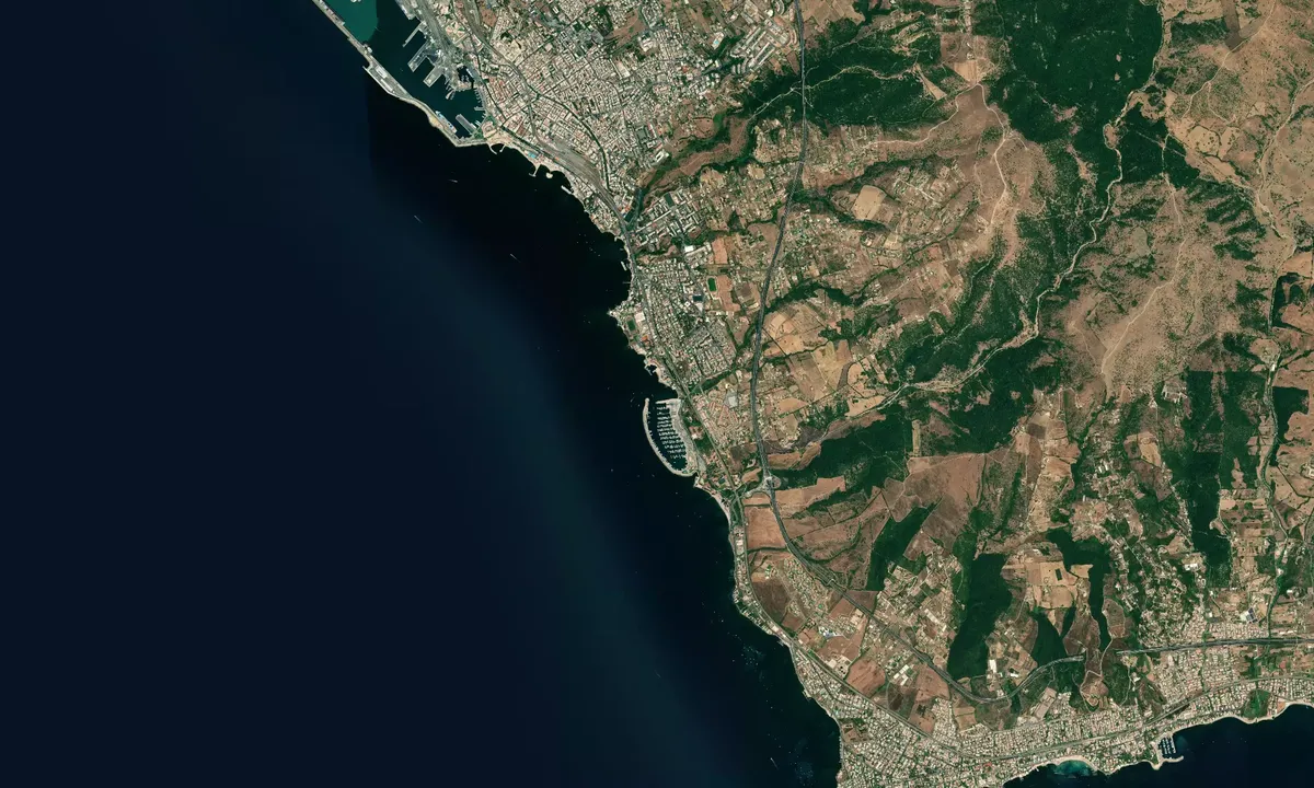 Flyfoto av Marina Riva di Traiano