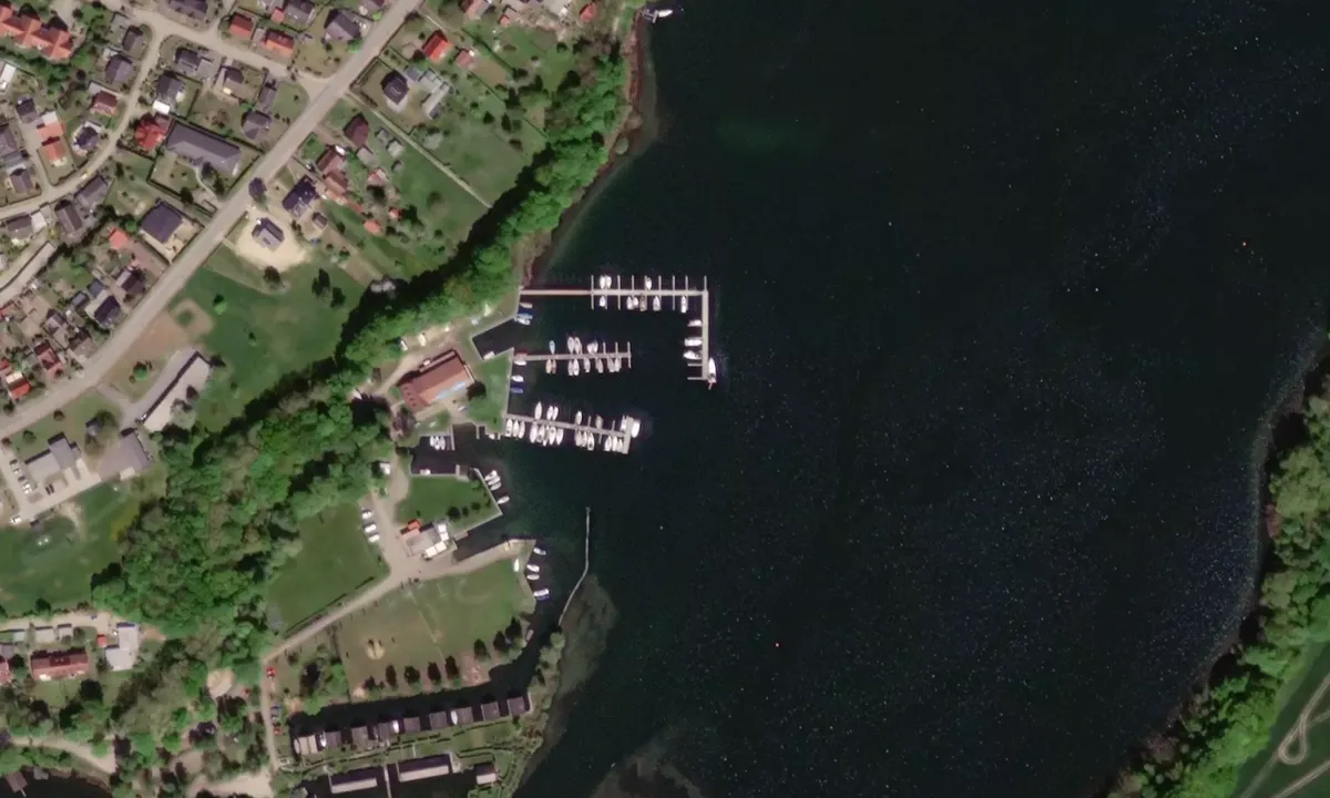 Flyfoto av Marina Röbel