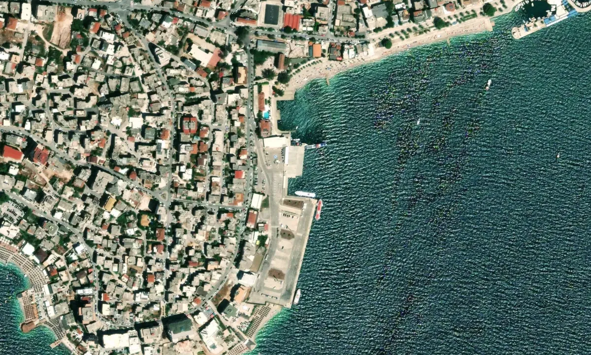 Flyfoto av Marina Sarandë