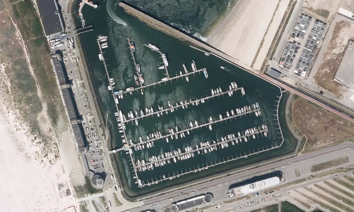 Flyfoto av Marina Seaport IJmuiden