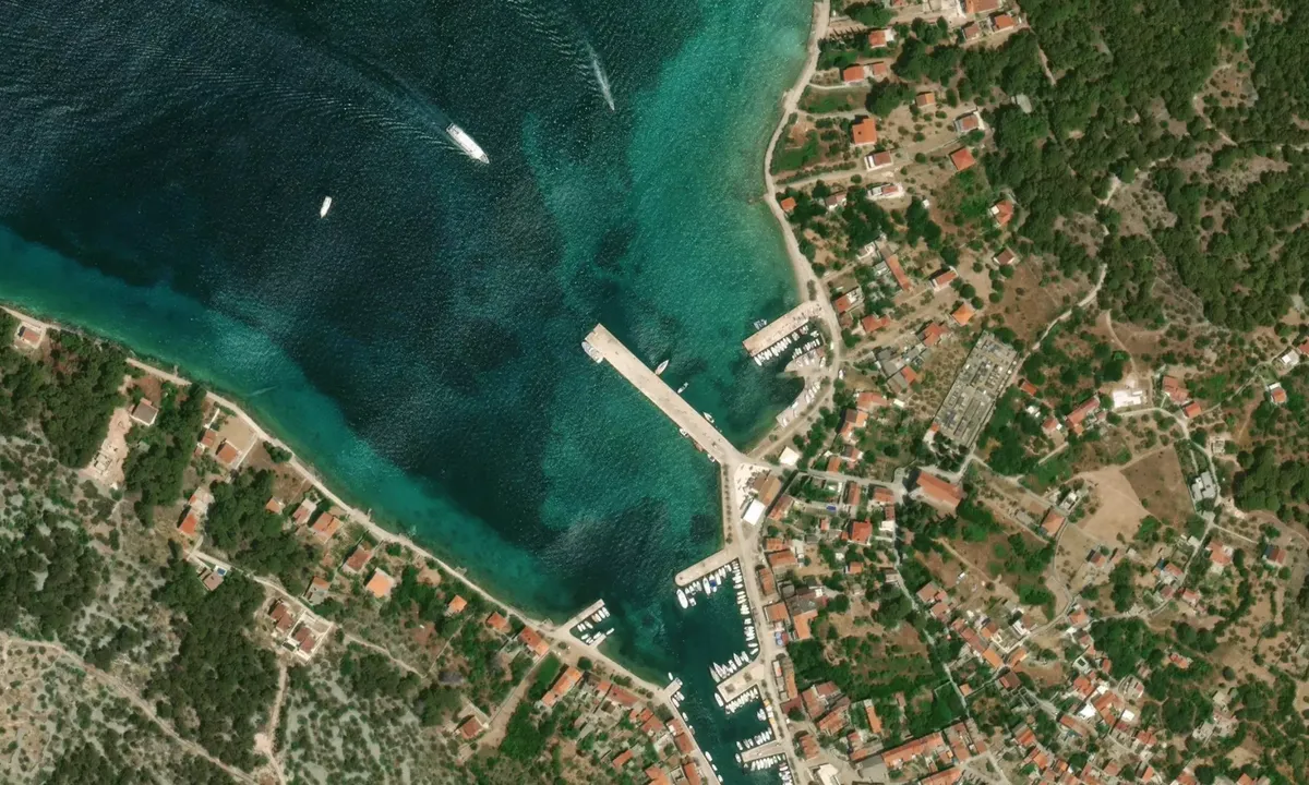 Flyfoto av Marina Zlarin