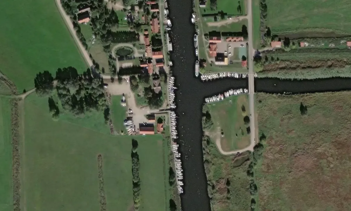 Satelite image of Mariu Bures