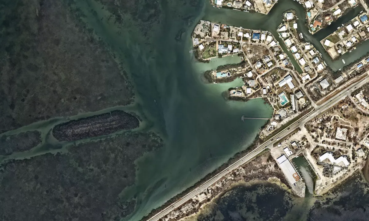 Flyfoto av Matecumbe Harbor